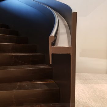 Pasamanos escalera 1