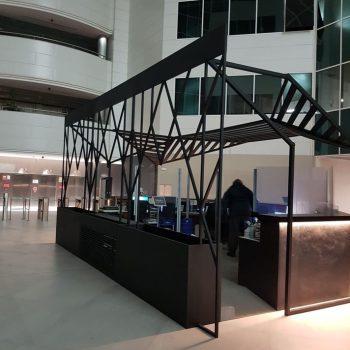 Estructura Terraza Interior Edificio Acabada